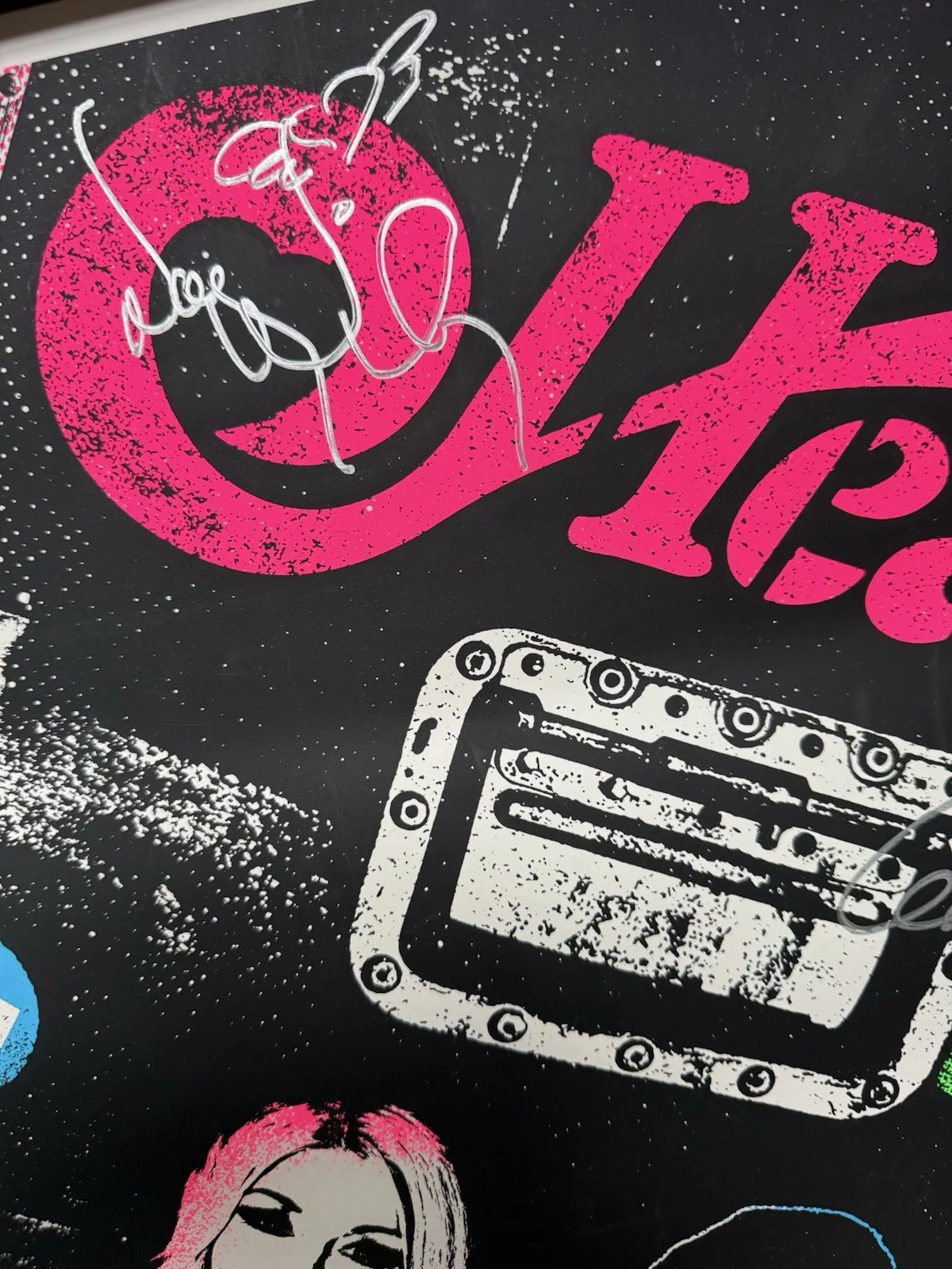 Heart 2016 Autographed Poster Signed by Ann and Nancy Wilson, image 3