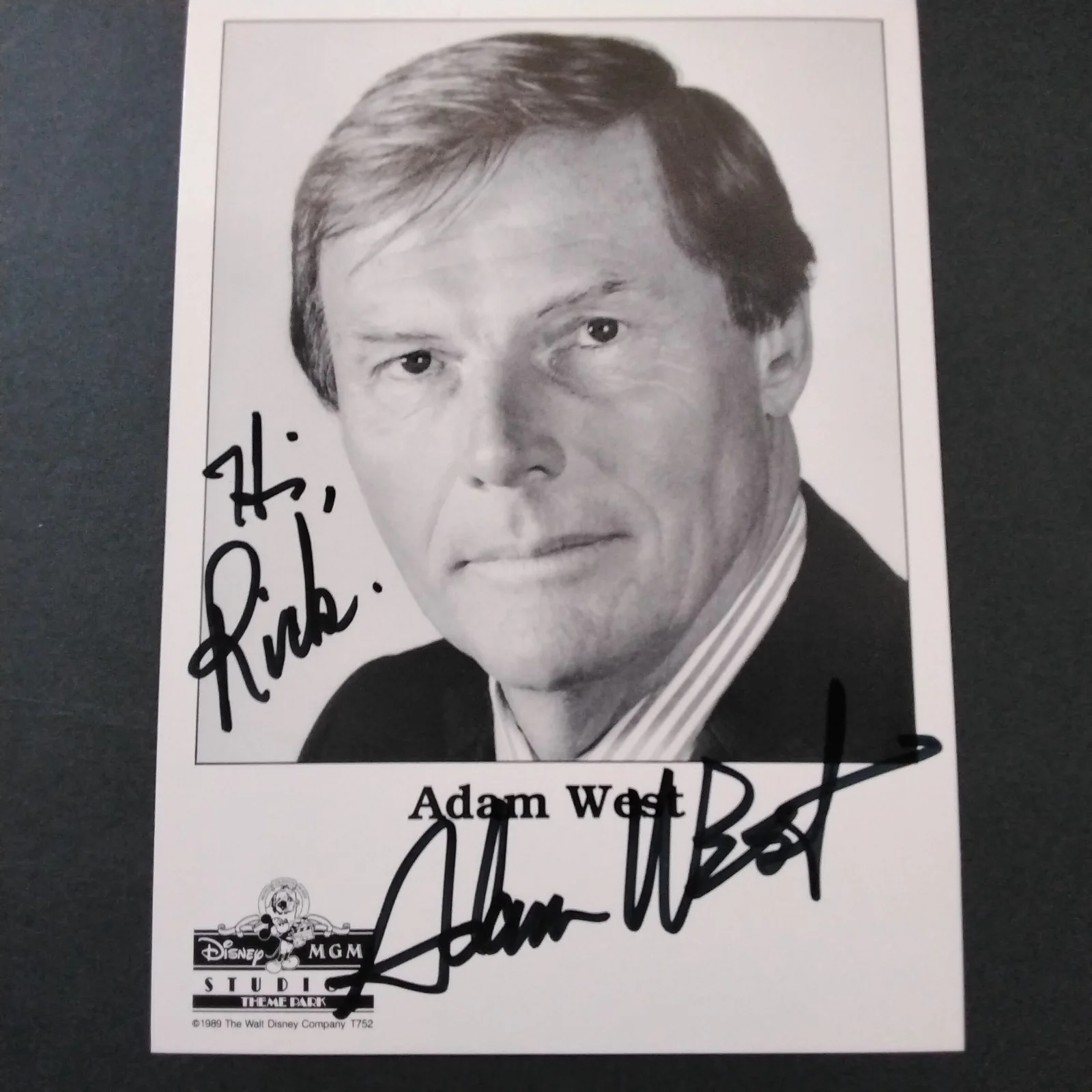 Adam West SIGNED Photo 60s TV Film Actor Batman & Robin Voodoo Island Family Guy, изображение 2