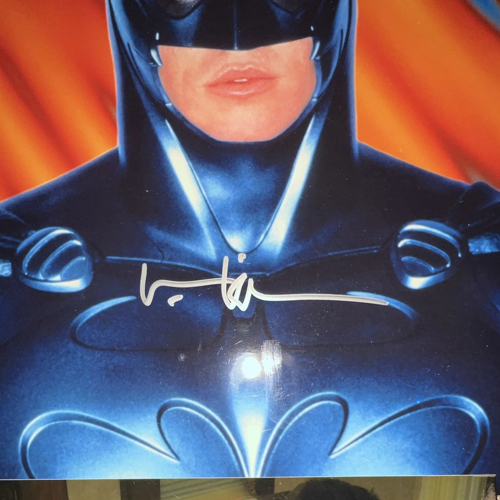 Val Kilmer — Val Kilmer signed Batman 8x10 photo autographed picture memorabilia, изображение 2