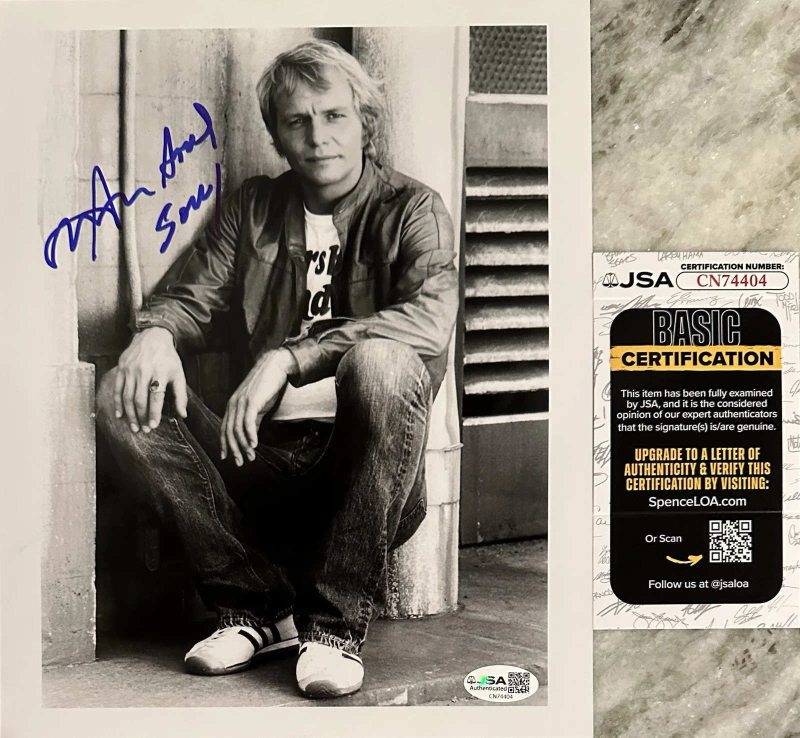 David Soul — DAVID SOUL Signed Autographed 8x10 Photo..STARSKY & HUTCH..(d.2024) JSA COA