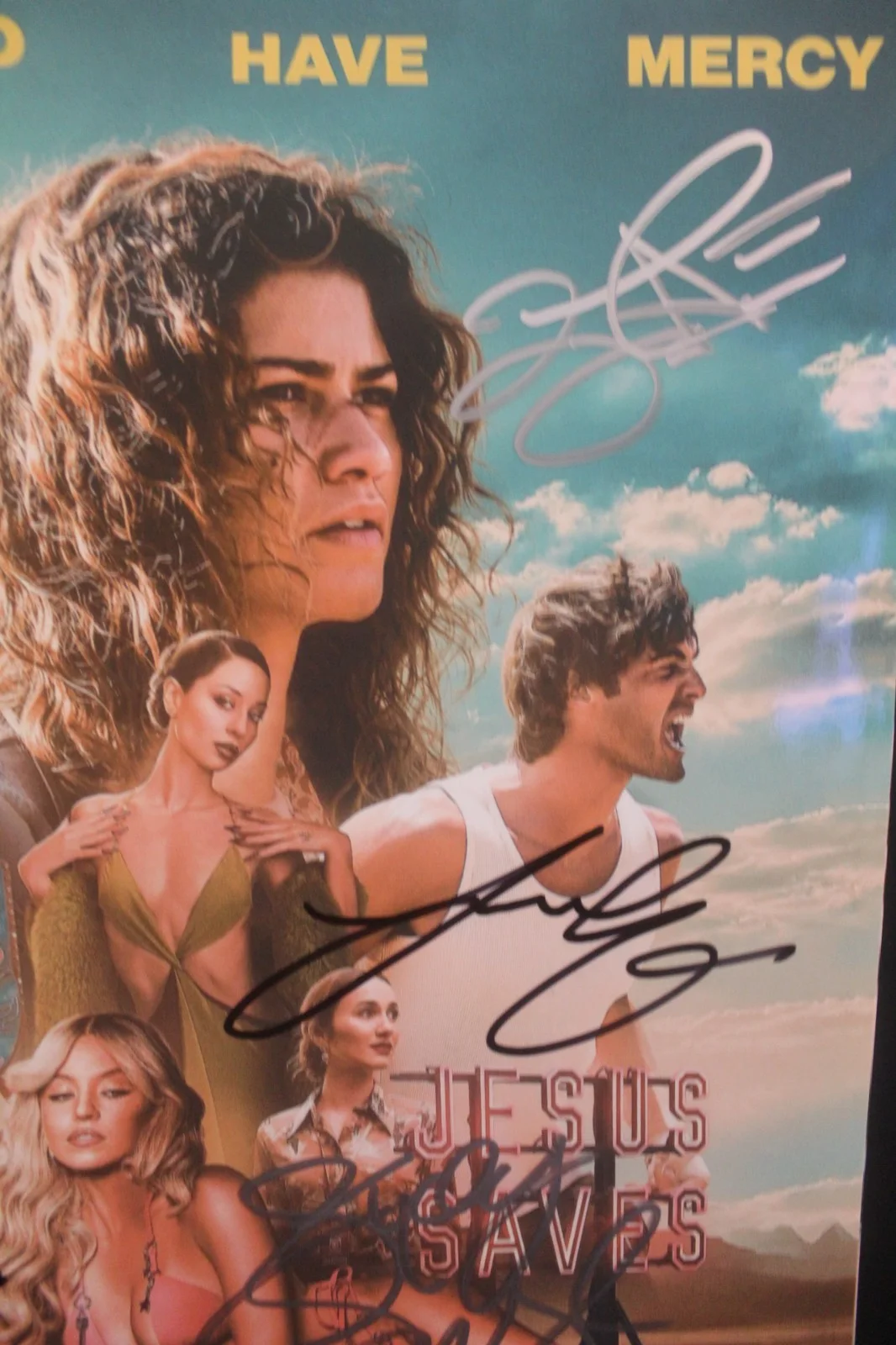 Zendaya, Hunter Schafer, Jacob Elordi, Sydney Sweeney — Signed Poster - Euphoria - TV Series - Sydney Sweeney, 11x17 +COA, изображение 3