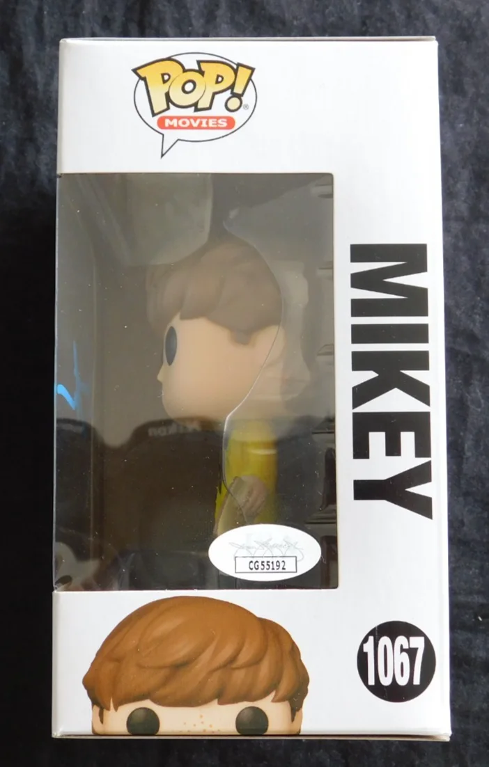 Sean Astin — Sean Astin Signed Goonies Mikey Funko Pop 1067 - JSA Authentication, image 3