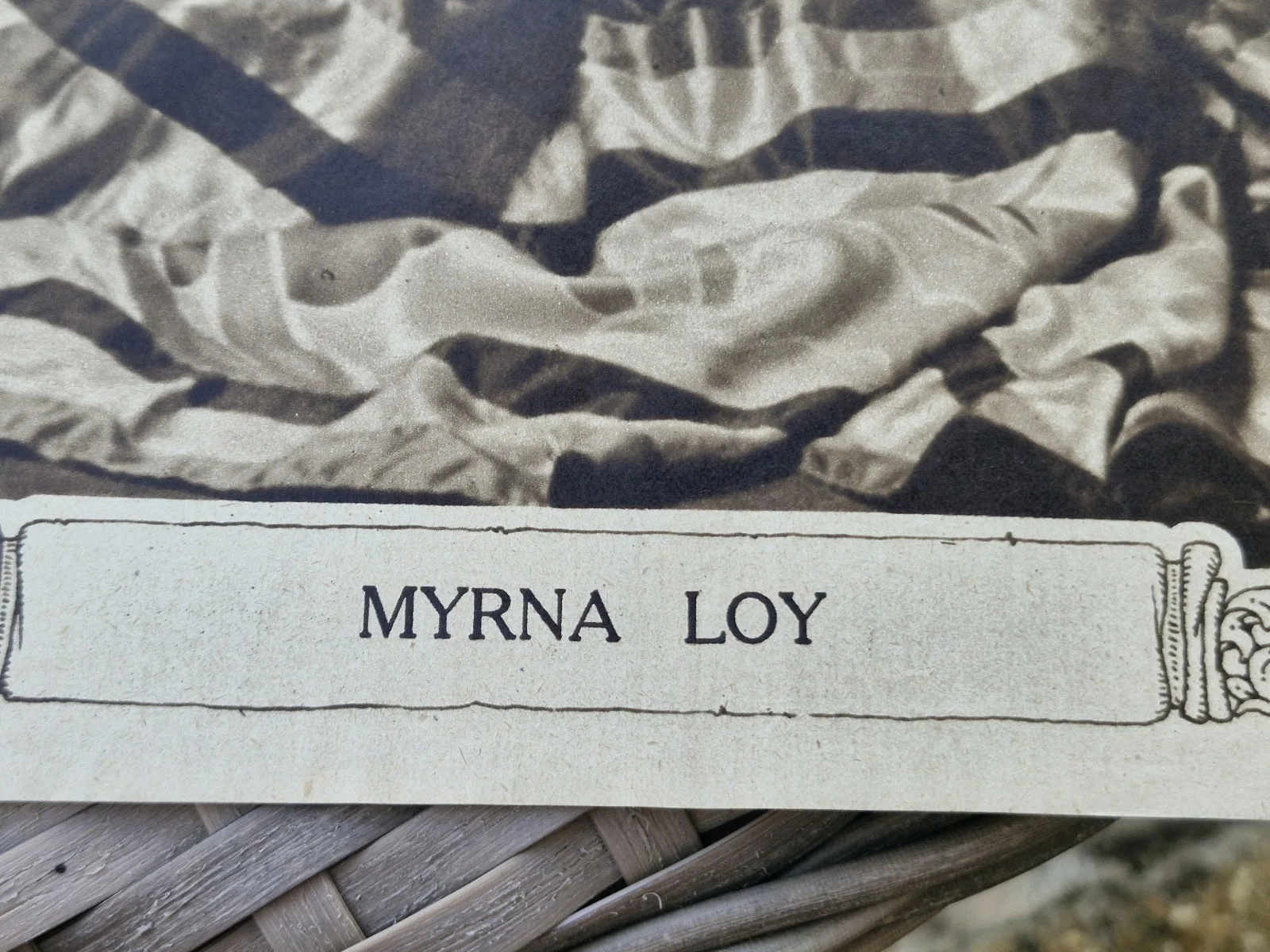 MYRNA LOY SILENT MOVIES - PICTURE SHOW ART SUPPLEMENT 1928.VGC., изображение 2