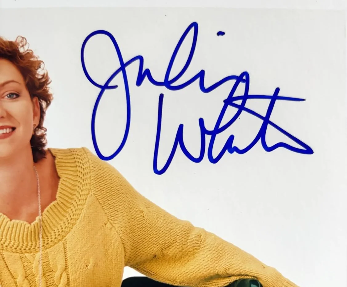 Julie White — JULIE WHITE SIGNED AUTOGRAPHED 8X10 PHOTO NURSE JACKIE GRACE UNDER FIRE PSA COA, image 2