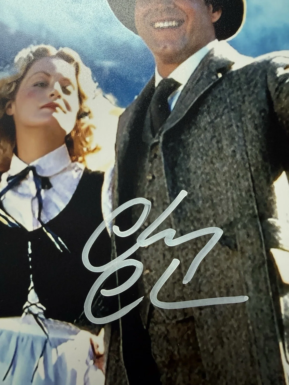 Chevy Chase — National Lampoon’s European Vacation Chevy Chase Autographed Signed 8x10 Photo, изображение 2