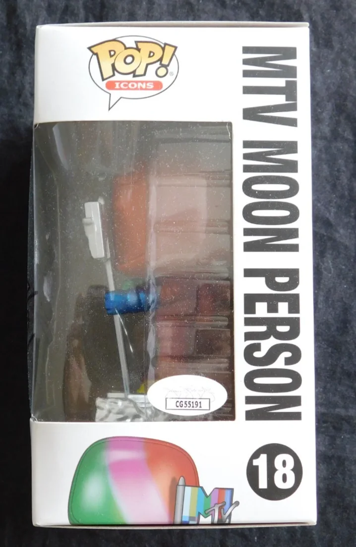 Luis Miguel Signed MTV Moon Person Funko Pop 18 - JSA Authentication, изображение 3