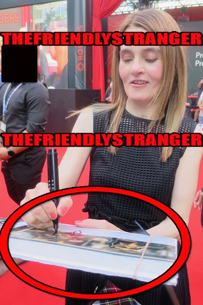 Shirley Henderson — Shirley Henderson signed THE MANDALORIAN 8x10 Photo EX PROF e Anzellan Crew ACOA, image 3