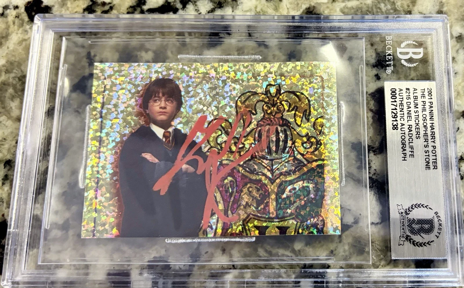 Daniel Radcliffe — Daniel Radcliffe SIGNED Harry Potter 2001 Panini FOIL Rookie Card #215- BGS COA, image 2