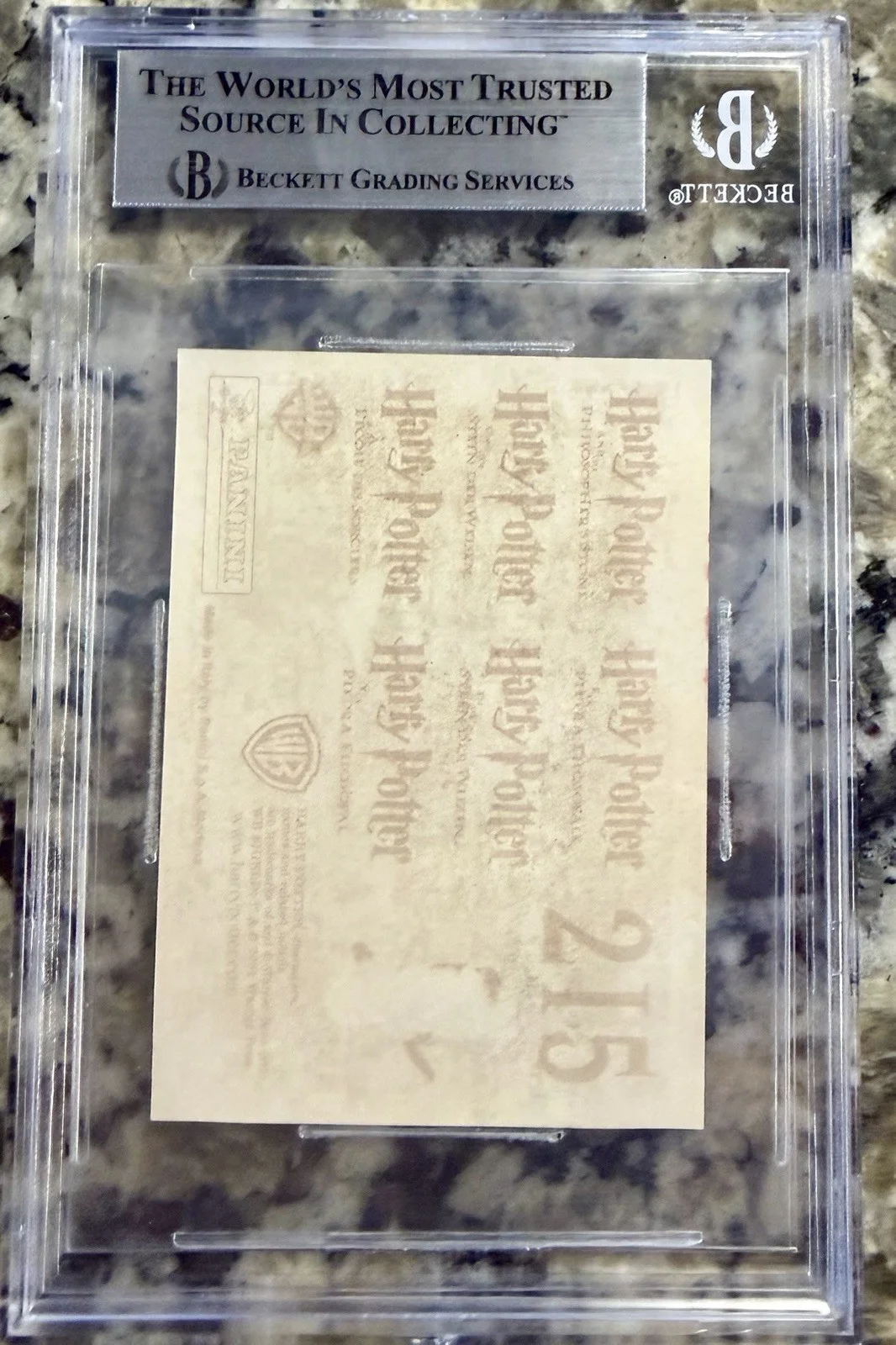 Daniel Radcliffe — Daniel Radcliffe SIGNED Harry Potter 2001 Panini FOIL Rookie Card #215- BGS COA, image 4