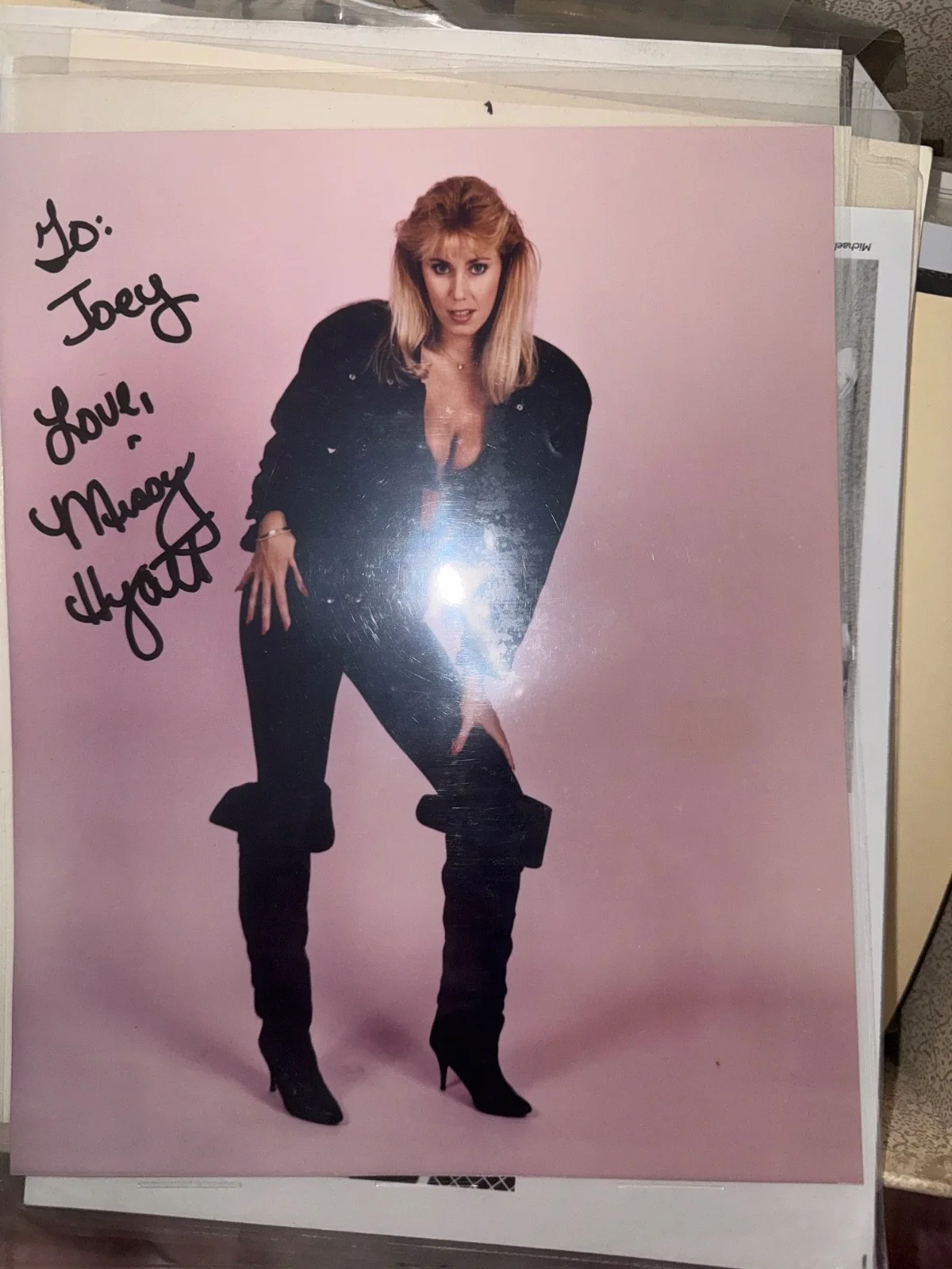 autographs, image 2