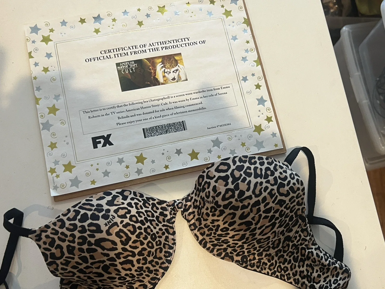 Emma Roberts — Signed bra from Emma Roberts in the TV series American Horror Story with COA, изображение 4