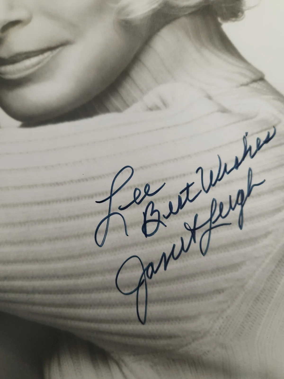 Janet Leigh Signed Autographed 8x10" Photograph AW COA Psycho Sexy Portrait, image 2
