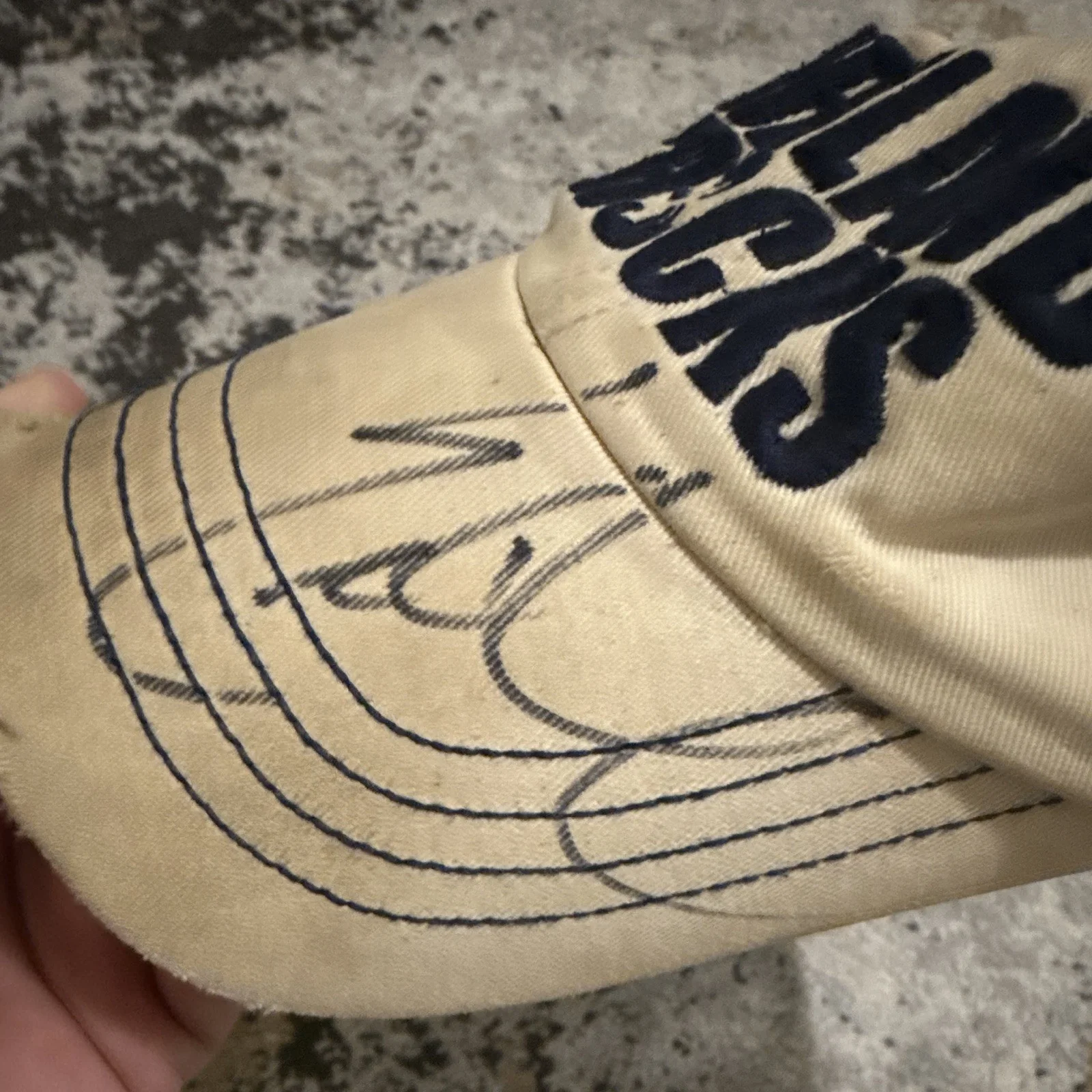 Eric Church Signed Vintage Ireland Rocks Hat-2007 South Caldwell Concert, изображение 2
