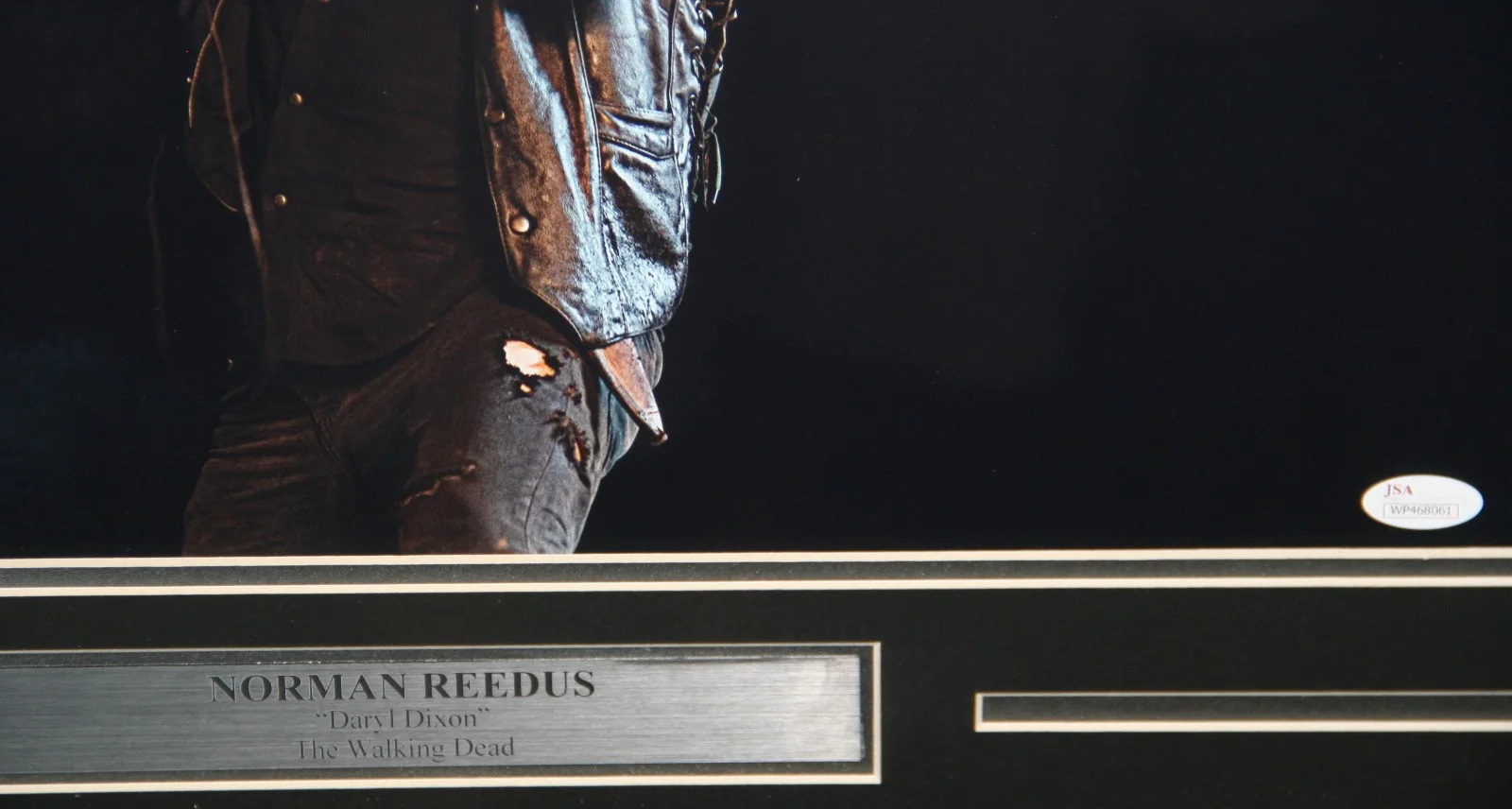 Norman Reedus — Norman Reedus Autographed 20x16 The Walking Dead Photo Framed JSA Daryl Dixon, изображение 3