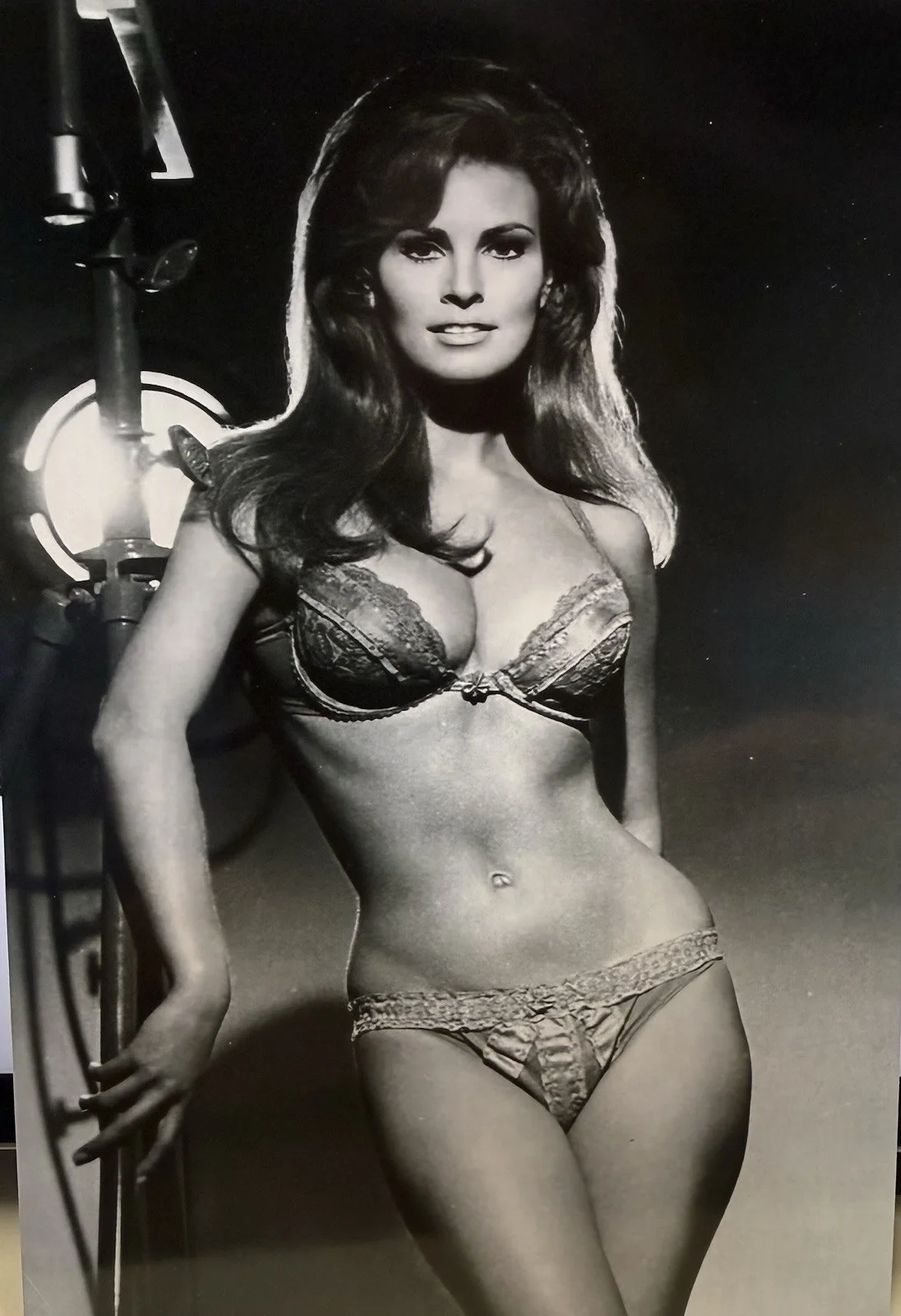 Raquel Welch signed page Choice…, image 2