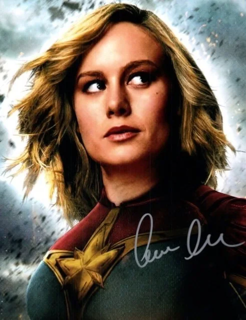Brie Larson — Brie Larson Autographed 8x10 Photo Actress Director Captain Marvel COA TTM