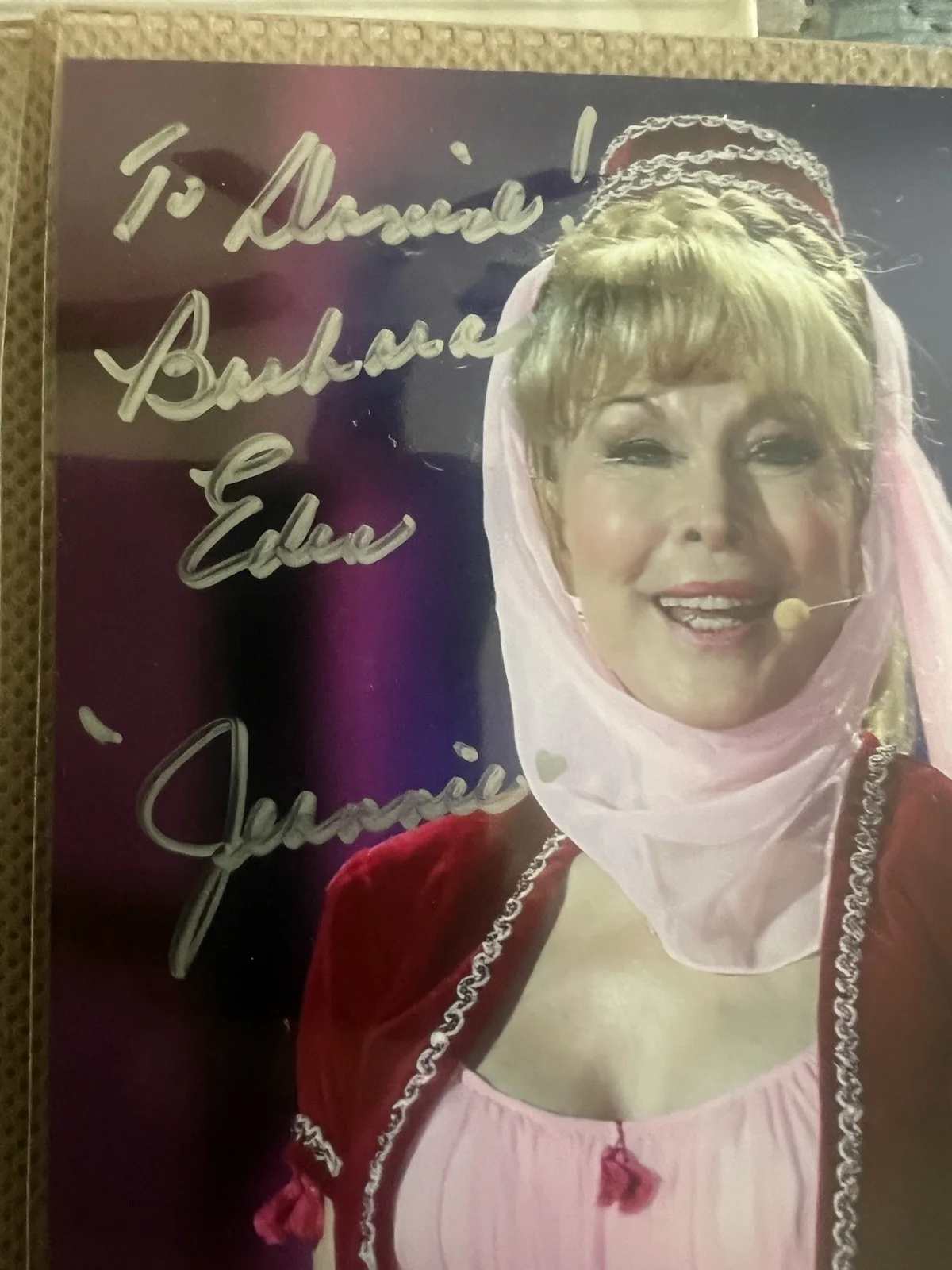 BARBARA EDEN As JEANNIE — BARBARA EDEN As JEANNIE Hand Signed Autograph 4X6 Photo I DREAM OF JEANNIE, изображение 2