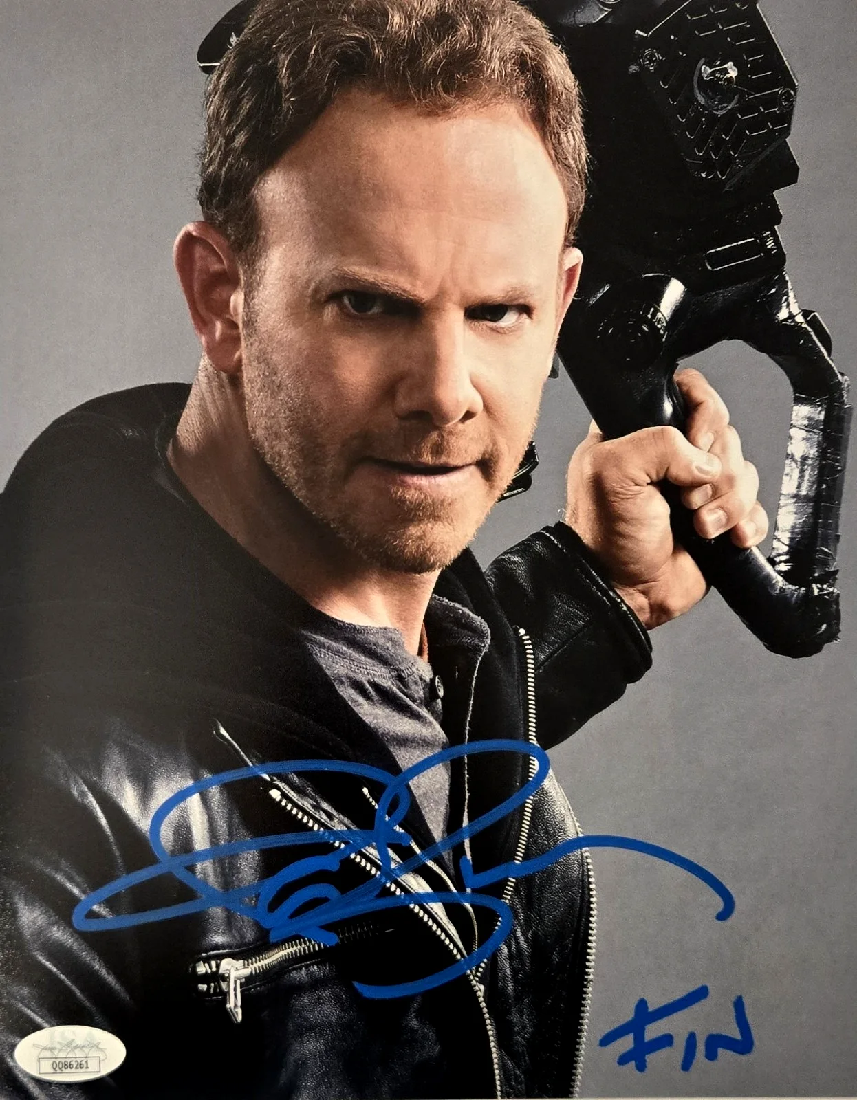 IAN ZIERING — Sharknado Signed Autograph Photo Fin Shepard Ian Ziering 8x10 JSA COA 261