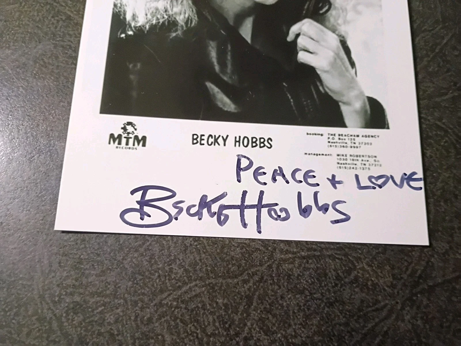 BECKY HOBBS 2 Hand Signed Autograph 4X6 Photo S- BEAUTIFUL FAMOUS SINGER, image 3