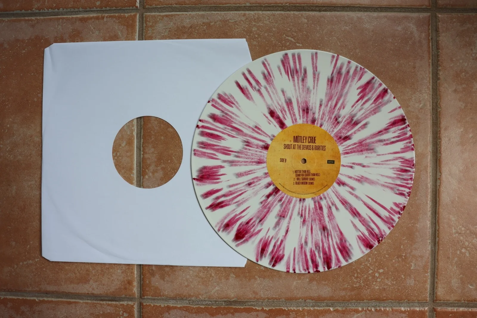Nikki Sixx Signed Autographed Motley Crue Shout At The Devil Demos 40th Album, изображение 4