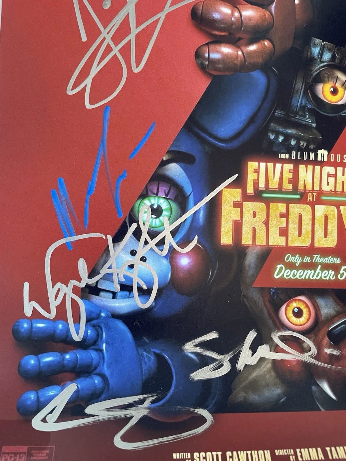 Matthew Lilard, Josh Hutcherson, Skeet Ulrich, More — Five Nights at Freddy's 11x17 Photo Poster Cast Signed SWAU Certified Autograph, изображение 3