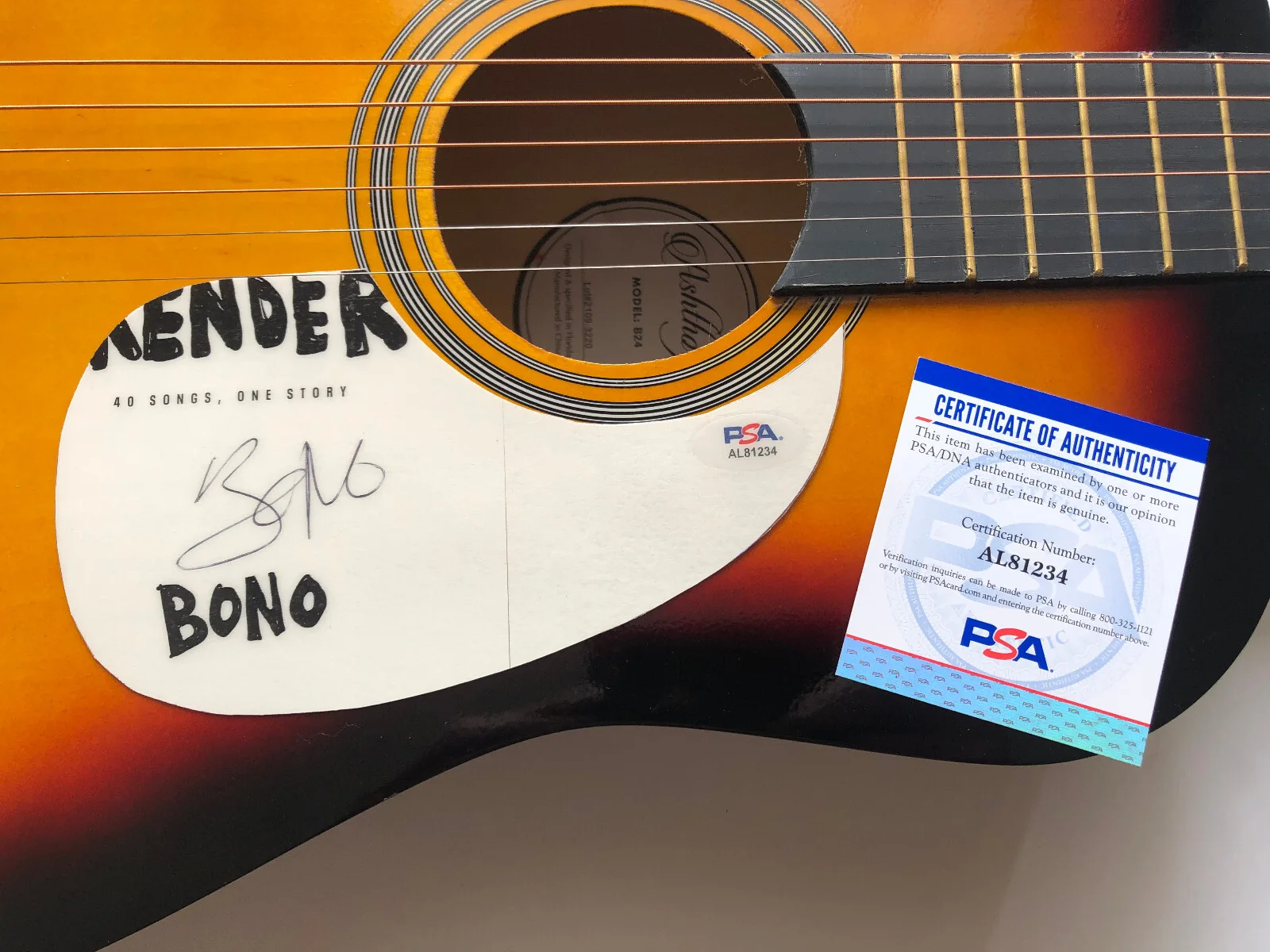 BONO SIGNED AUTOGRAPHED U2 THE UNFORGETABLE FULL SIZE ACOUSTIC GUITAR PSA/DNA, изображение 3