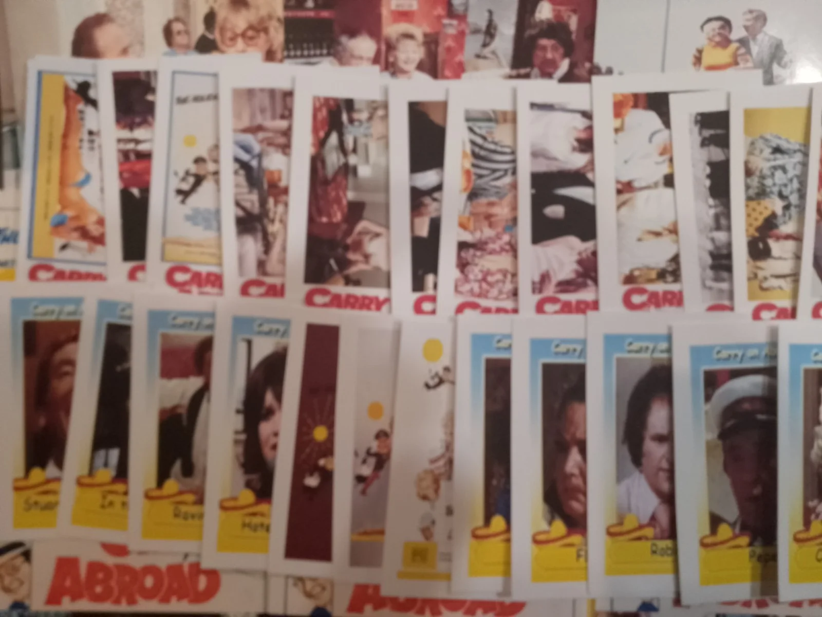 Carry On Abroad. 10 Glossy 3x8ins Lobbymarkers & 40 Mini Promo Cards & Box., изображение 2