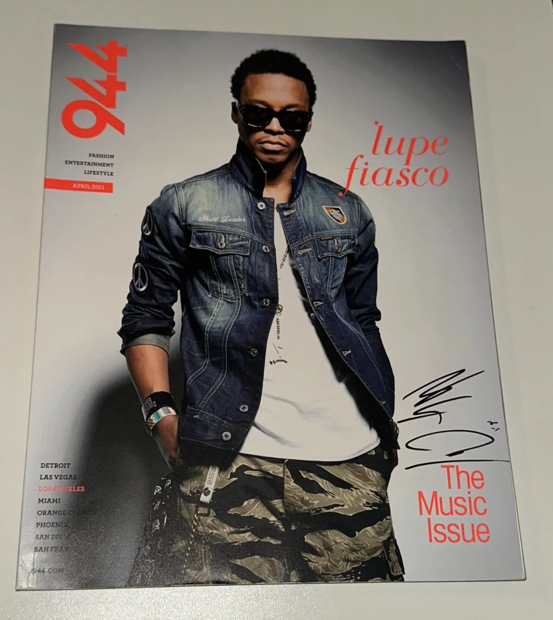 Lupe Fiasco — Lupe Fiasco signed 944 magazine Samurai Battle Scars Superstar, image 4