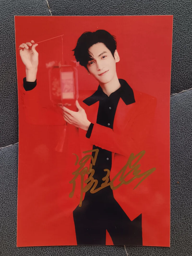 Luo yunxi 罗云熙 Signed Autographed Photo Autograph 6" Collection, изображение 3