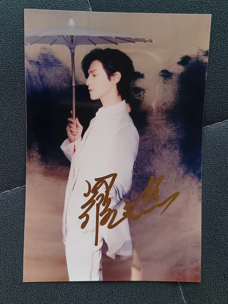 Luo yunxi 罗云熙 Signed Autographed Photo Autograph 6" Collection, изображение 4