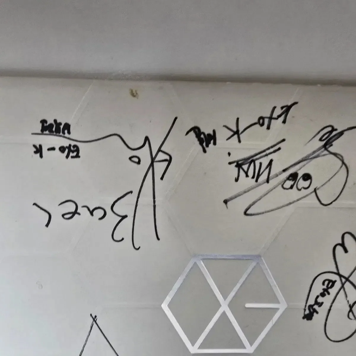 EXO MAMA not for sale signed album, изображение 2