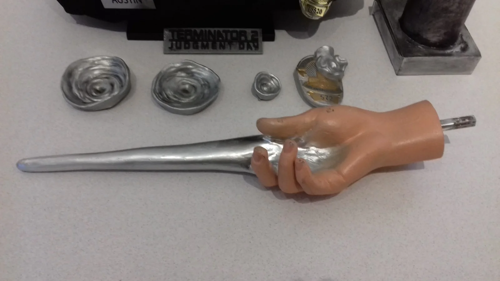 Terminator 2 Judgment Day T2 - Prop Replica HAND ( T-1000 Patrick ) Lifesize 1:1, image 2