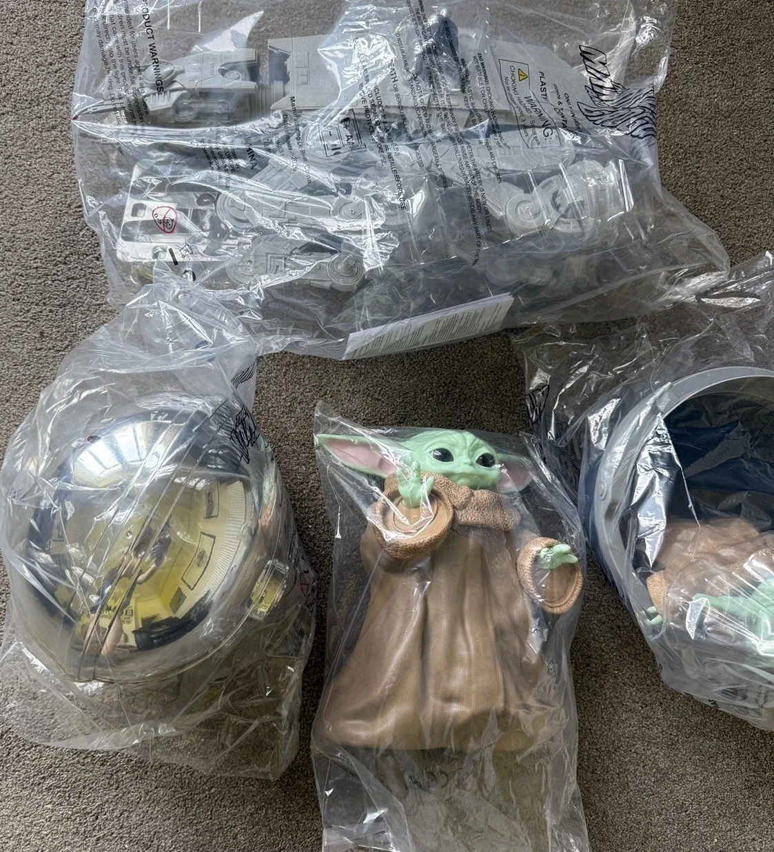 MANDALORIAN & GROGU popcorn bucket set collection AT-AT Helmet IN HAND Vue Odeon, изображение 2