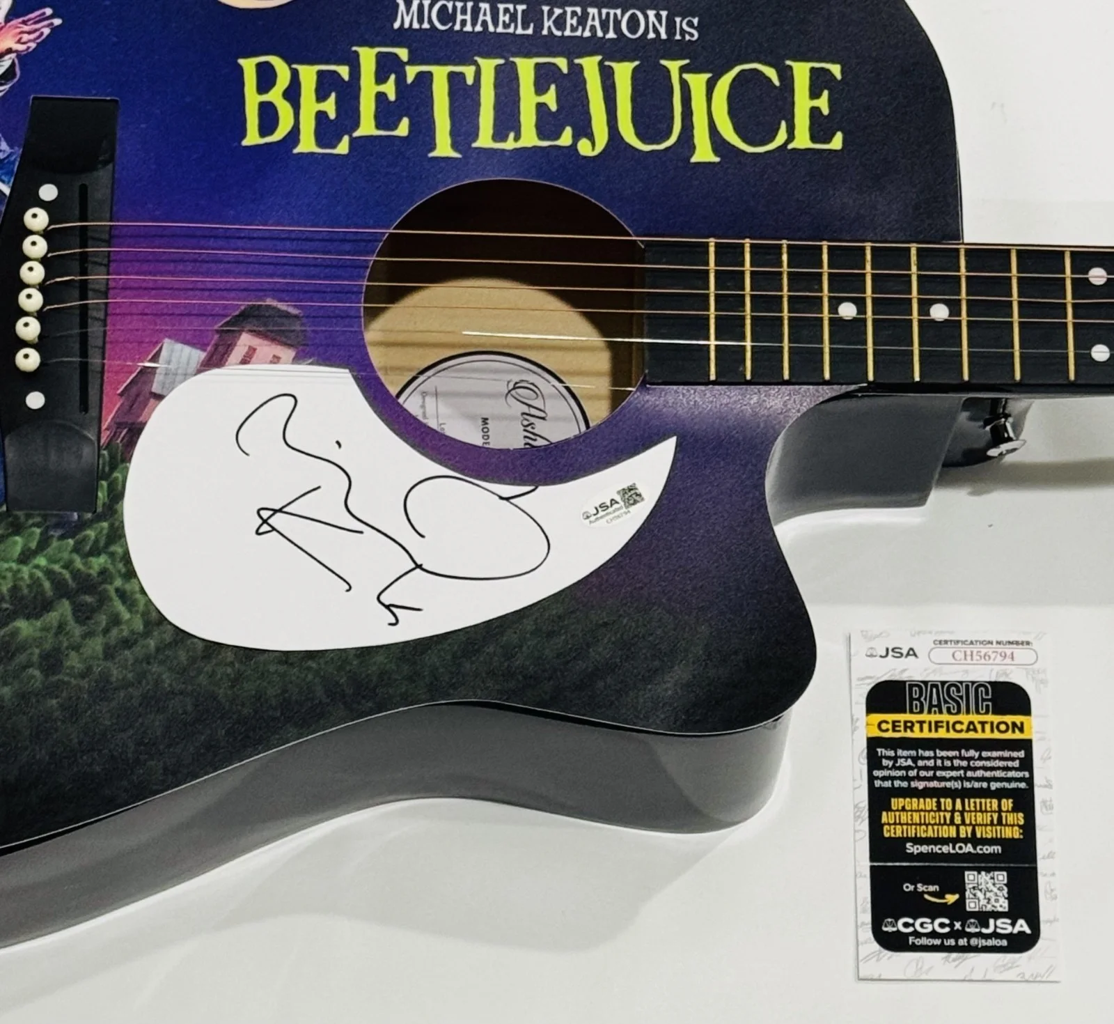 MICHAEL KEATON SIGNED CUSTOM BEETLEJUICE ACOUSTIC GUITAR JSA COA, image 2