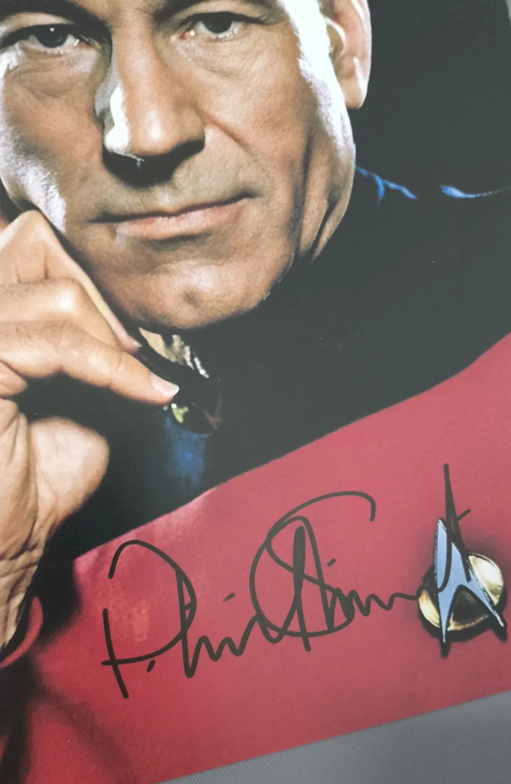 PATRICK STEWART — PATRICK STEWART ( Star Trek ) SIGNED AUTOGRAPHED PHOTO 8X12 RARE, изображение 3