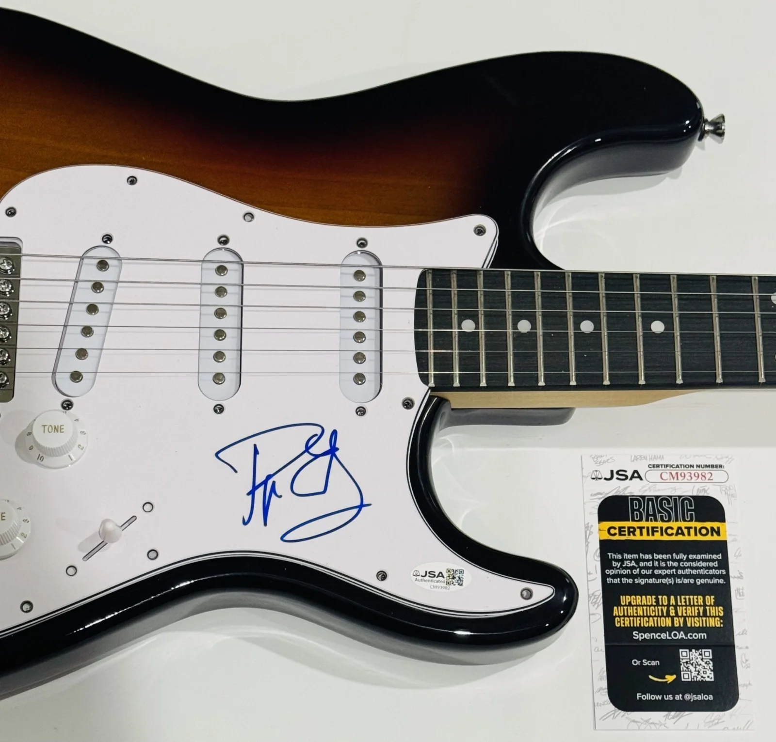 ROGER EARL SIGNED SUNBURST ELECTRIC GUITAR FOGHAT JSA COA, image 2