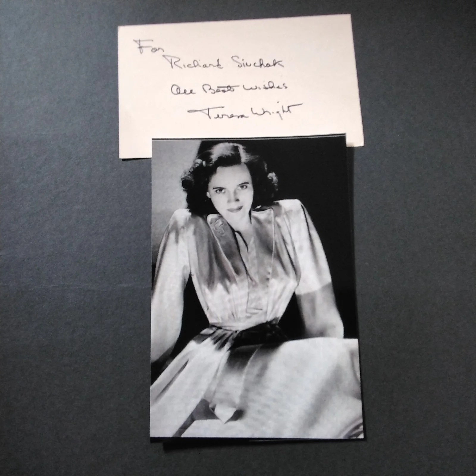 Teresa Wright SIGNED Card Photo 40s Movie Actress Little Foxes Shadow of Doubt, image 2