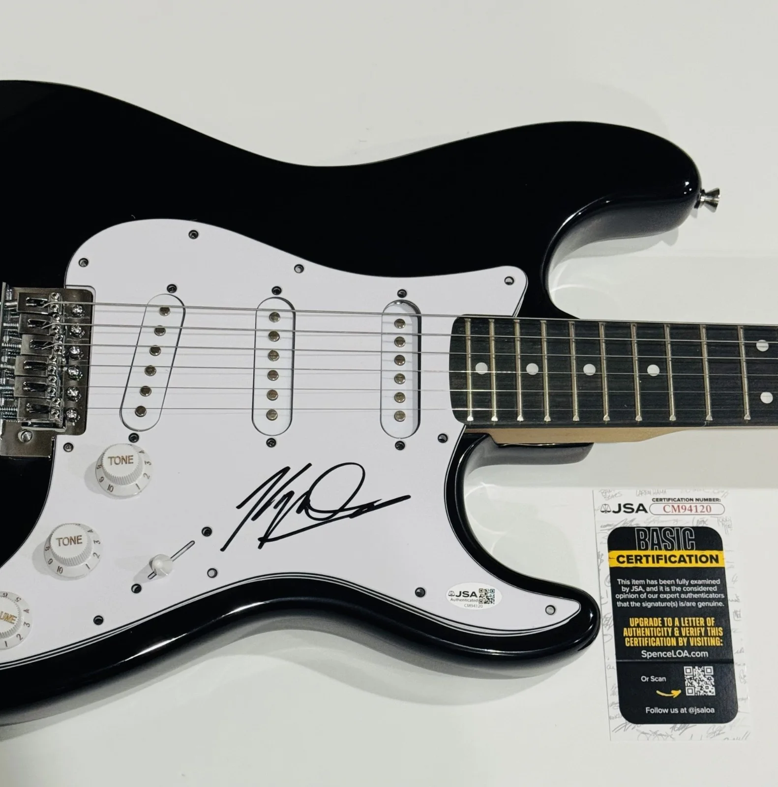 KAT VON D SIGNED BLACK ELECTRIC GUITAR LA INK RARE JSA COA, image 2