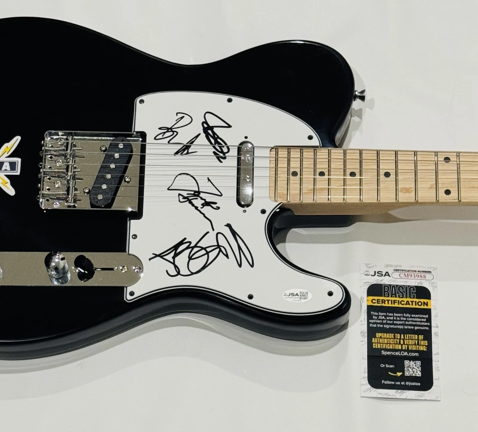 TESLA SIGNED BLACK ELECTRIC GUITAR JEFF KEITH HANNON WHEAT SKEOCH 4X JSA COA, изображение 2