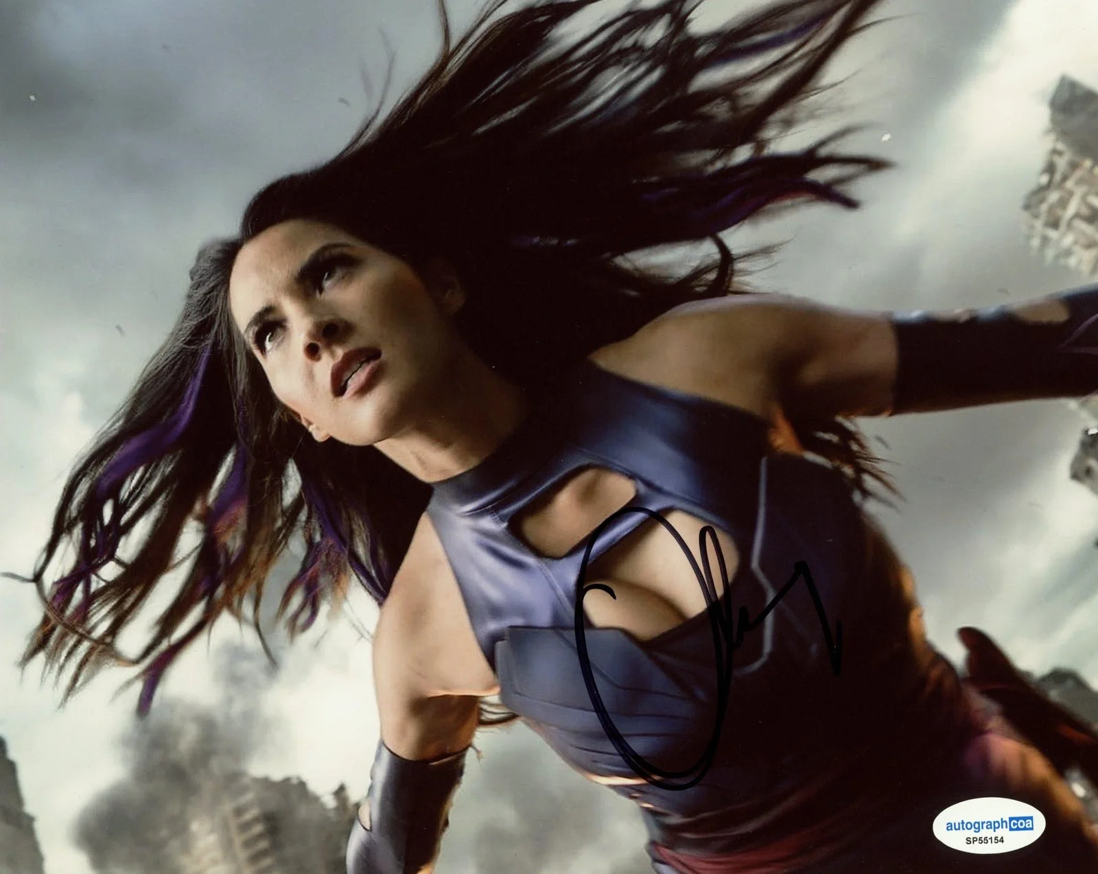 Olivia Munn — Olivia Munn "X-Men: Apocalypse" AUTOGRAPH Signed 'Psylocke' 8x10 Photo B ACOA, image 2