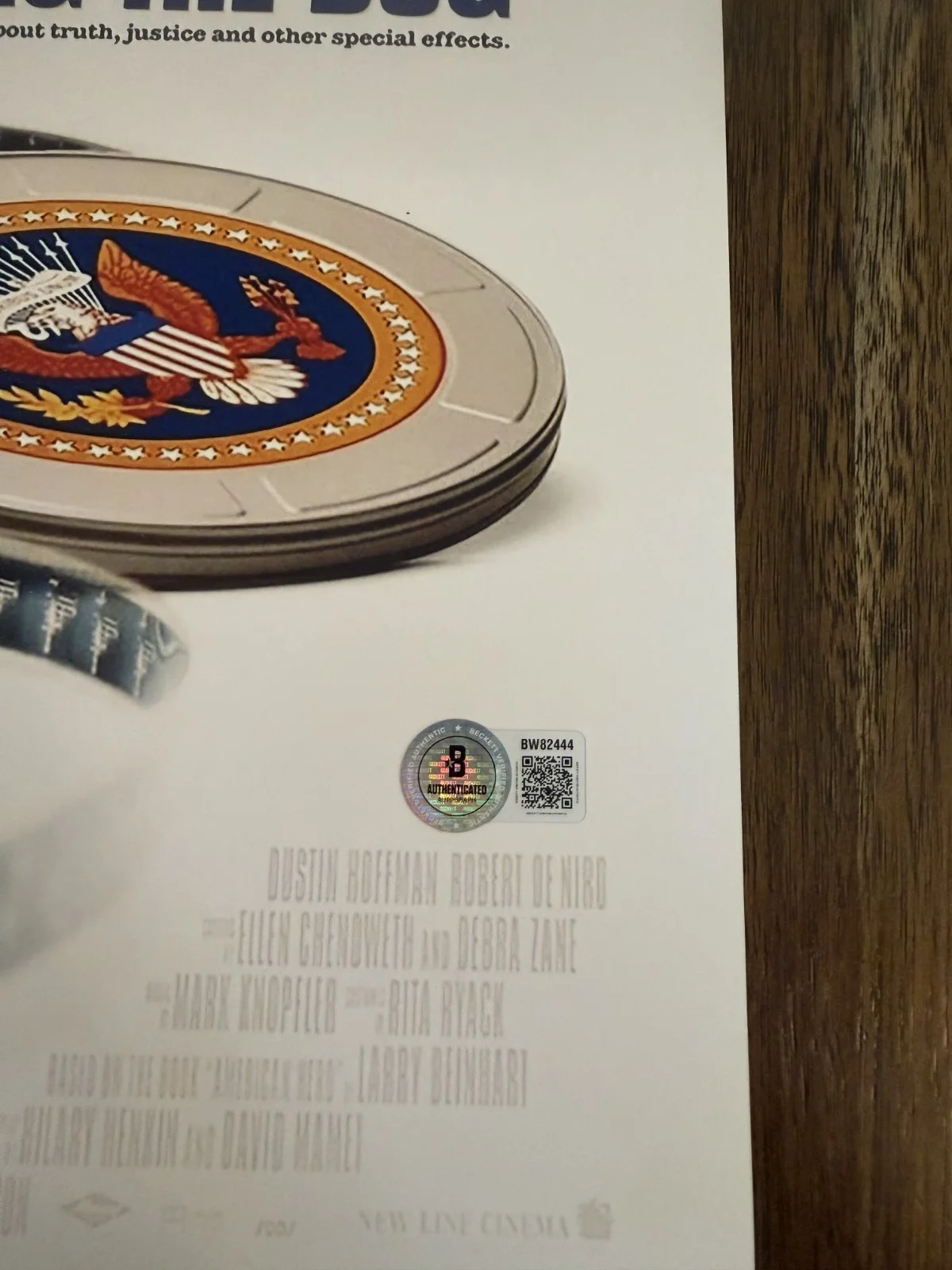 Dustin Hoffman 'Wag The Dog' Signed 12x18 Photo 'Stanley Motss' Beckett, изображение 2
