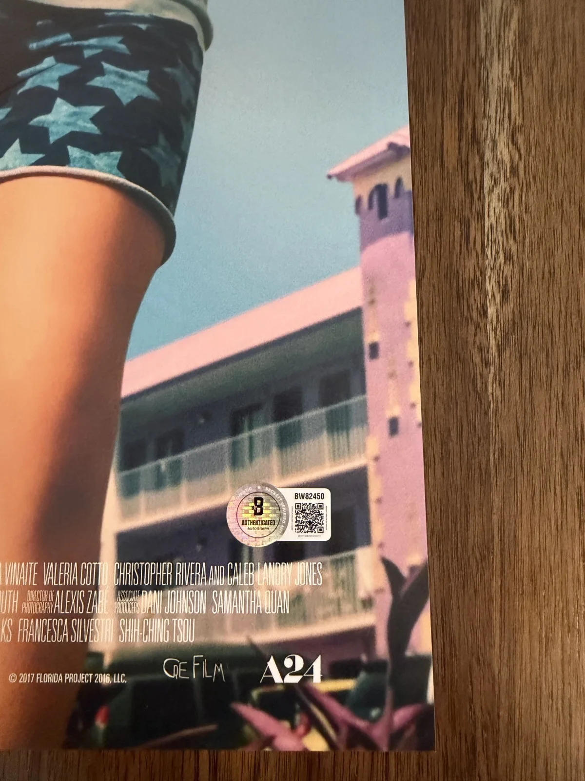 Sean Baker ‘The Florida Project’ Director Signed 12x18 Photo Beckett Certified, image 2