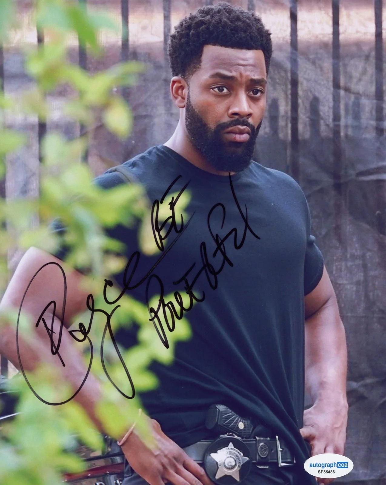 LaRoyce Hawkins — LaRoyce Hawkins "Chicago P.D." AUTOGRAPH Signed 'Kevin' 8x10 Photo D ACOA, image 2