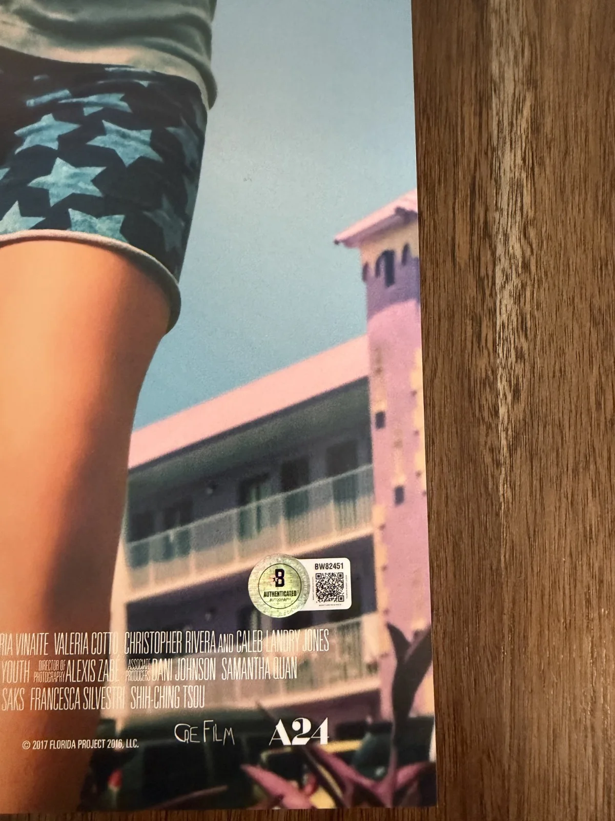 Sean Baker ‘The Florida Project’ Director Signed 12x18 Photo Beckett Certified, image 2