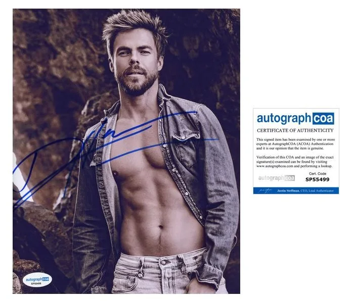 Derek Hough — Derek Hough "Dancing with the Stars" AUTOGRAPH Signed Shirtless 8x10 Photo ACOA