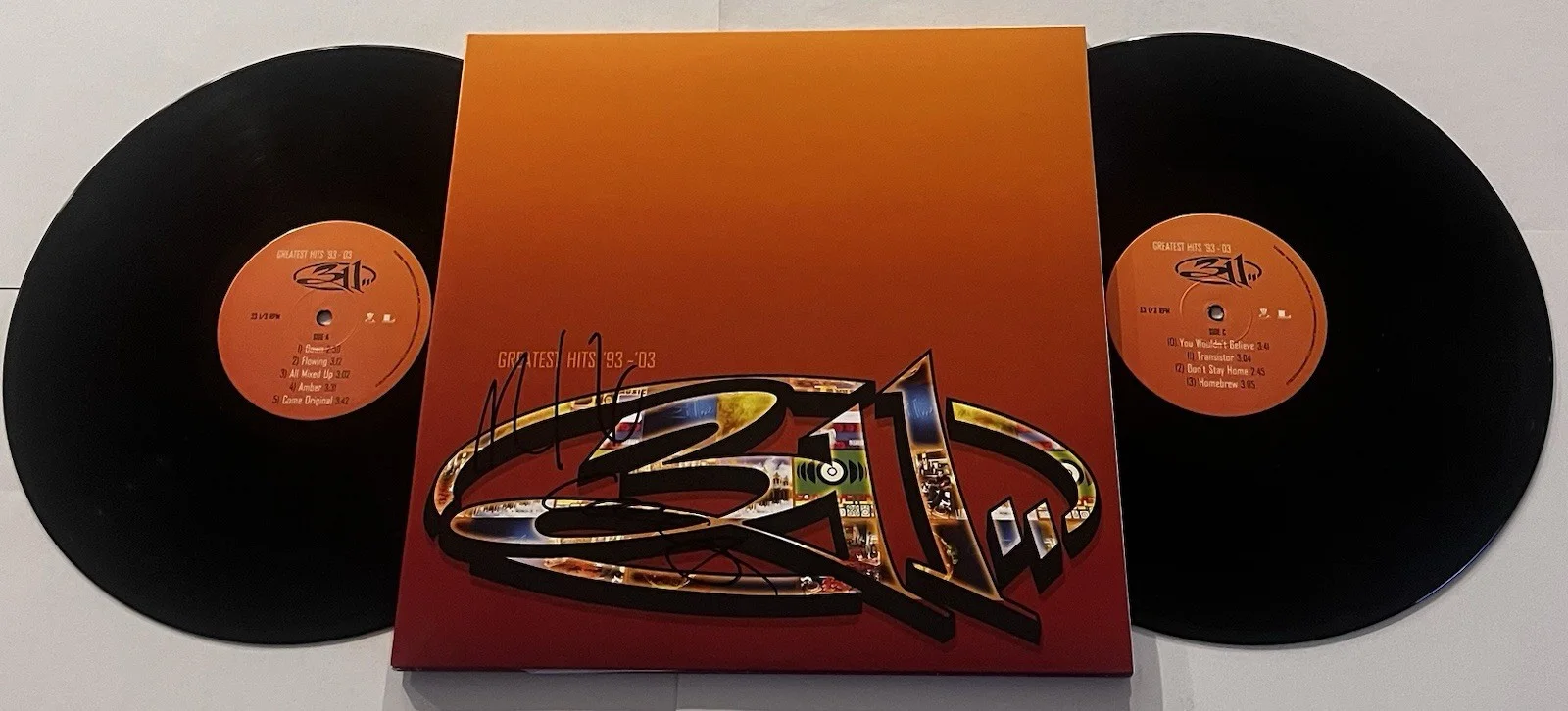 311 BAND SIGNED GREATEST HITS LP VINYL RECORD ALBUM NICK HEXUM CHAD SEXTON JSA, изображение 2