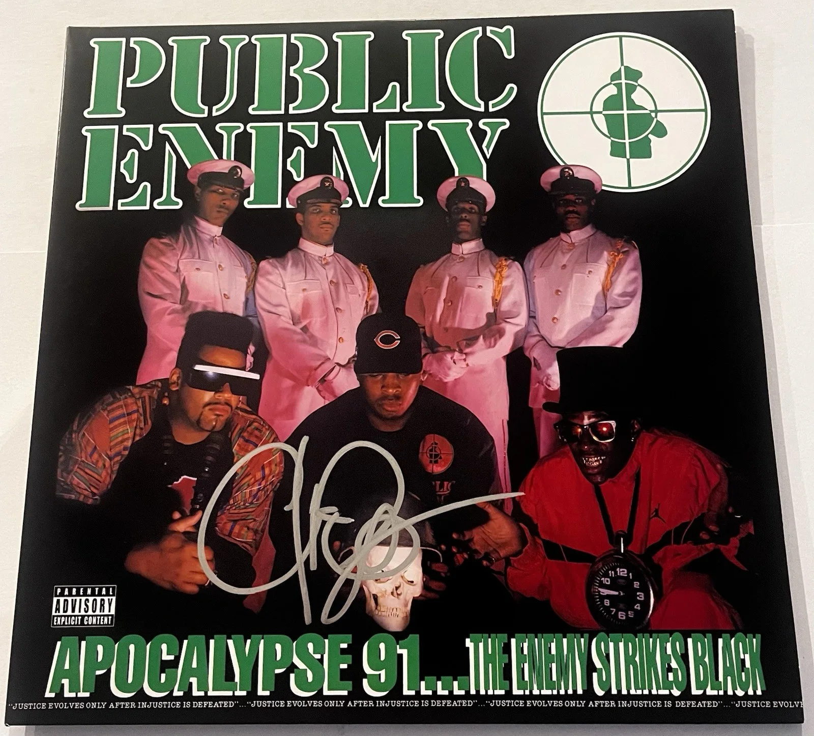 CHUCK D PUBLIC ENEMY SIGNED APOCALYPSE 91 LP VINYL RECORD ALBUM JSA COA, изображение 3