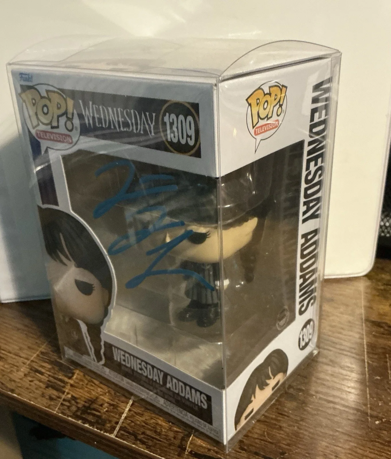Jenna Ortega — JENNA ORTEGA SIGNED AUTOGRAPH WEDNESDAY # 1309 FUNKO POP COA, изображение 3