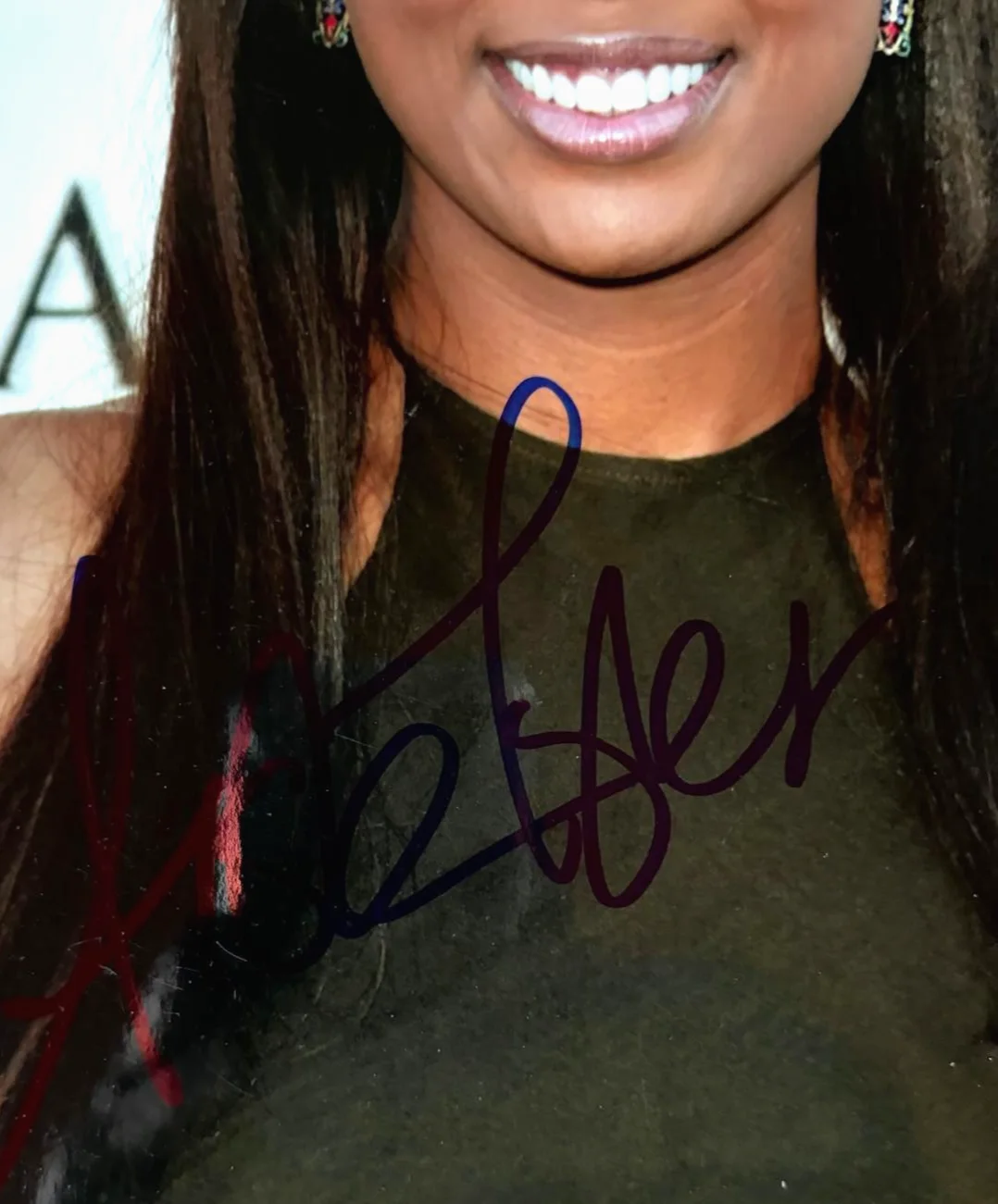 Aisha Tyler — AISHA TYLER SIGNED AUTOGRAPHED 8X10 PHOTO CSI TALK SOUP ARCHER HALO RARE PSA COA, изображение 2