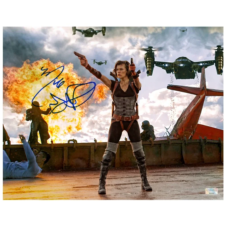 Milla Jovovich — Milla Jovovich Autographed 2012 Resident Evil: Retribution Alice 11x14 Photo